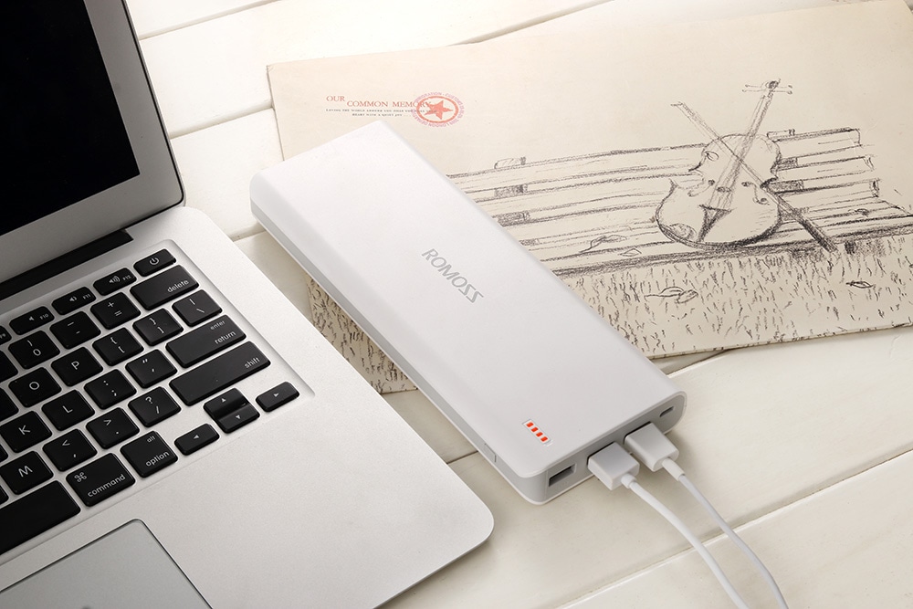ROMOSS Sense 9 25000mAh External Power Bank with Three USB Charging Port for iPhone 6S / 6 Plus Samsung S6 Edge Plus iPad Air etc.
